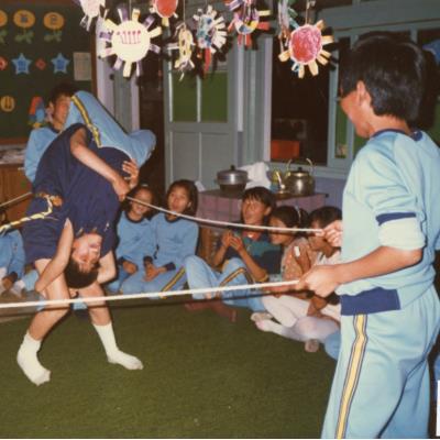 1988년 6월17~18일 원천국민학교 보이ㆍ걸스카웃트 야영캠프 장기자랑(5)