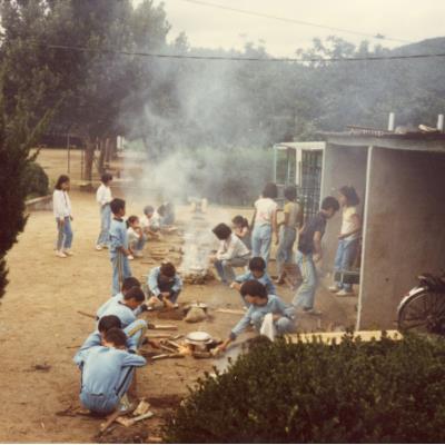 1988년 7월27~29일 원천국민학교 보이ㆍ걸스카웃트 하계야영대회 밥짓기(3)	