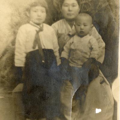 1950년대 어머니와 남동생