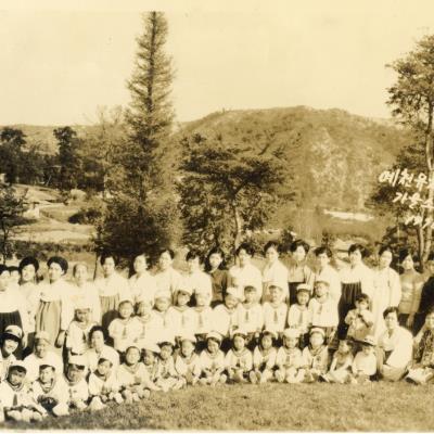 1970년 10월 19일 예천유치원 가을소풍 기념