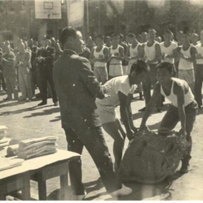 1972년 안동교도소 재소자 운동회 시상사진