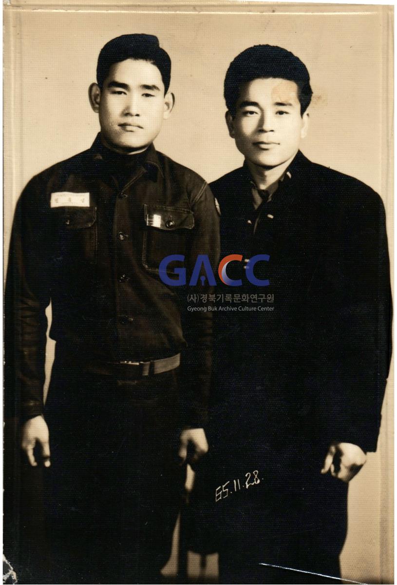 1965년 11월 28일, 김덕수씨와 군생활중이던 처남 작은그림