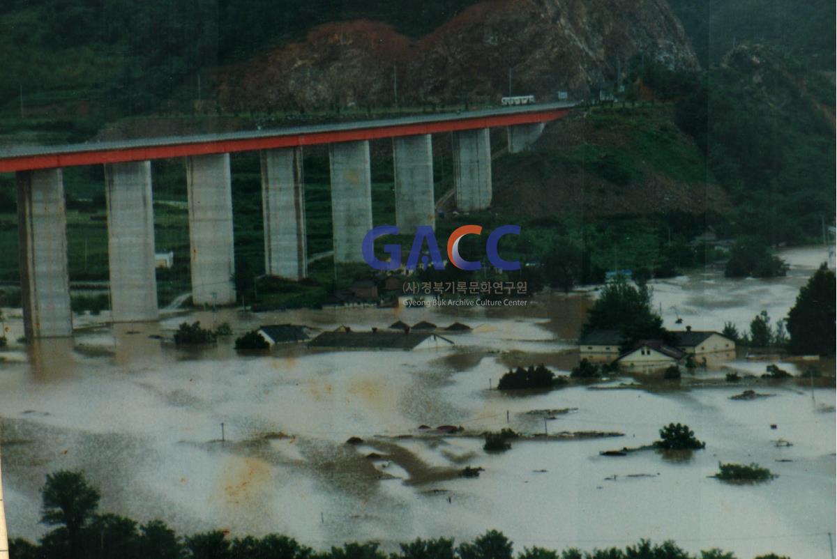 1990년초 임하댐 다리 작은그림