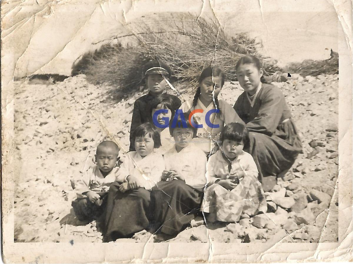 1960년초 포항시 신광면 죽성동 가족사진 작은그림