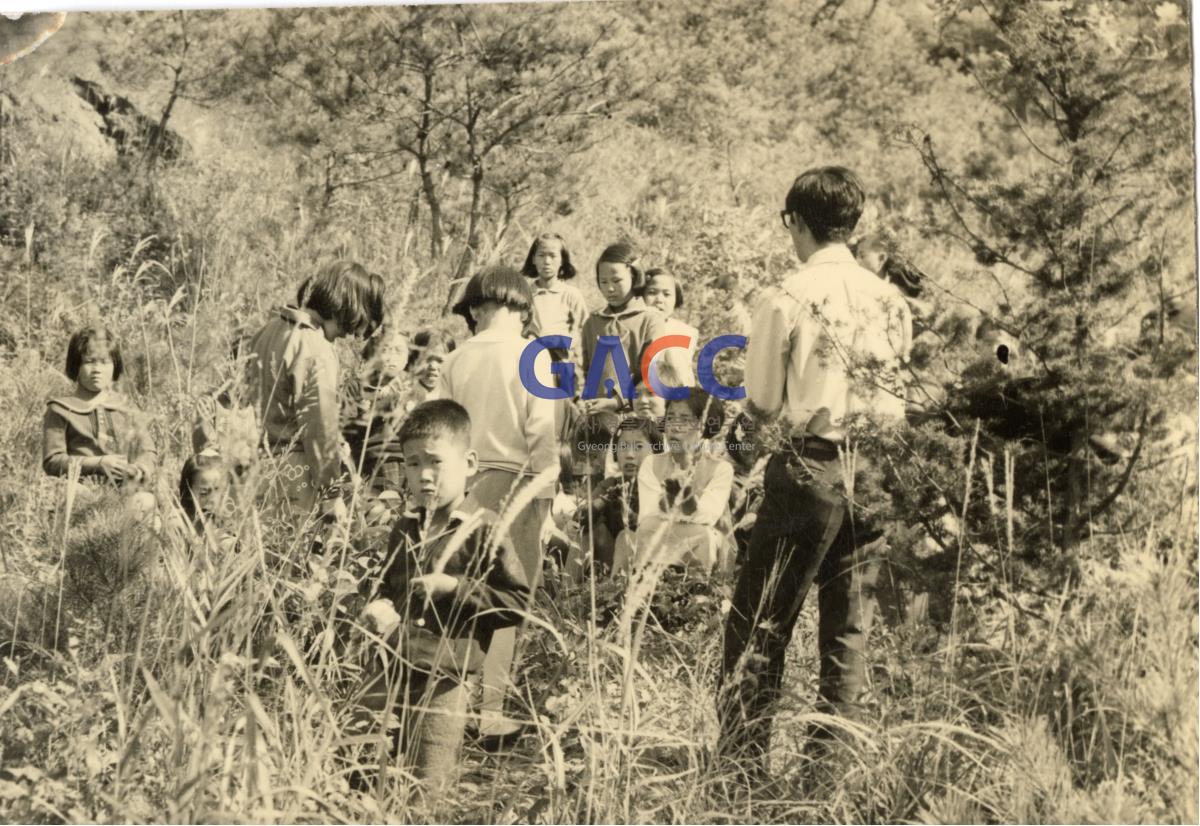1970년경 상주화산국민학교 소풍(5) 작은그림