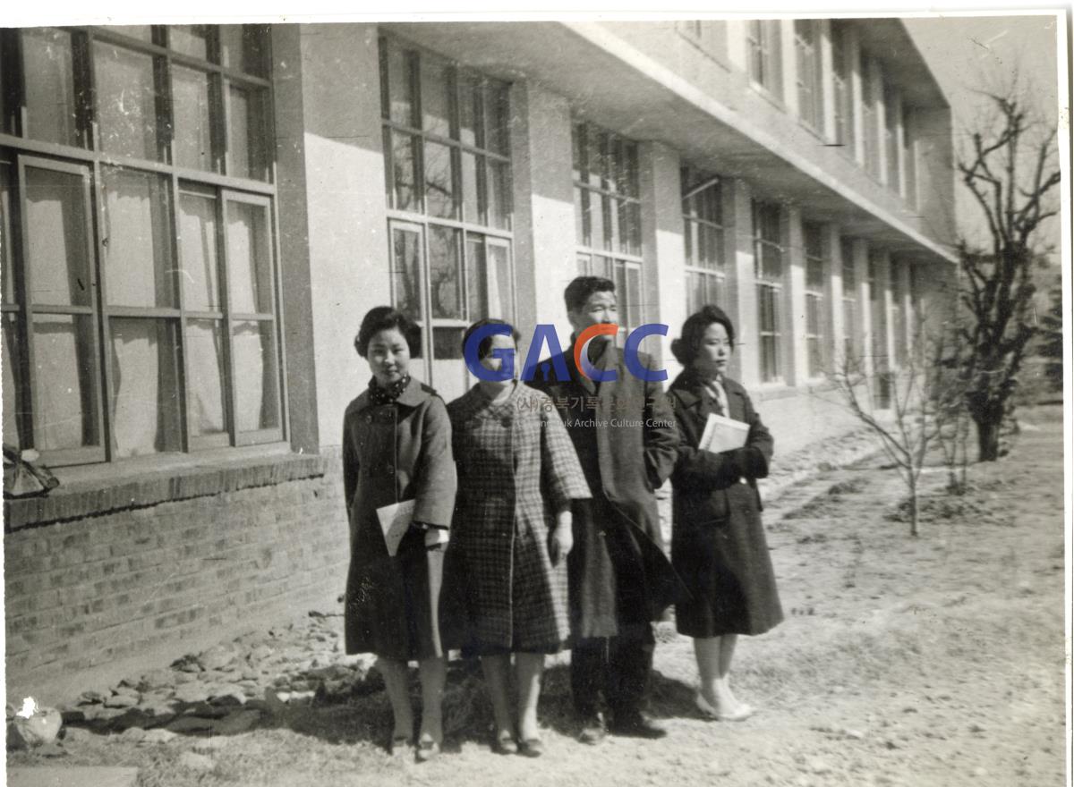1942년 경북대학교 동기생 작은그림