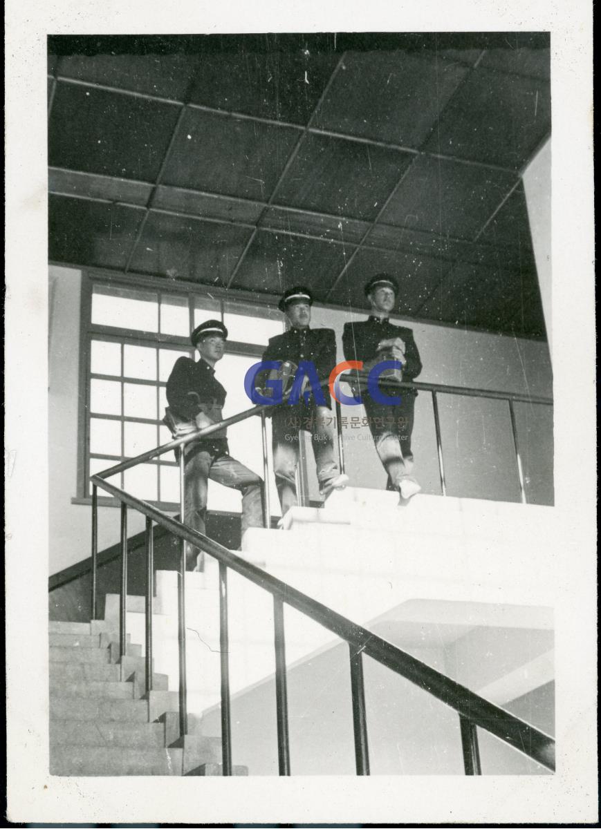 1960년 안동고등학교 계단 작은그림