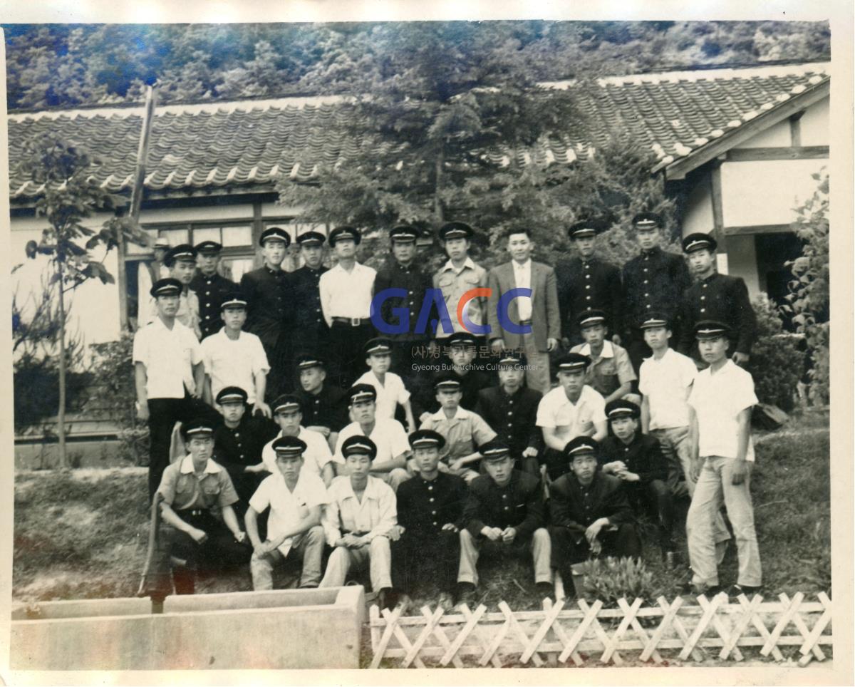 1959년 안동고등학교 단체사진 작은그림