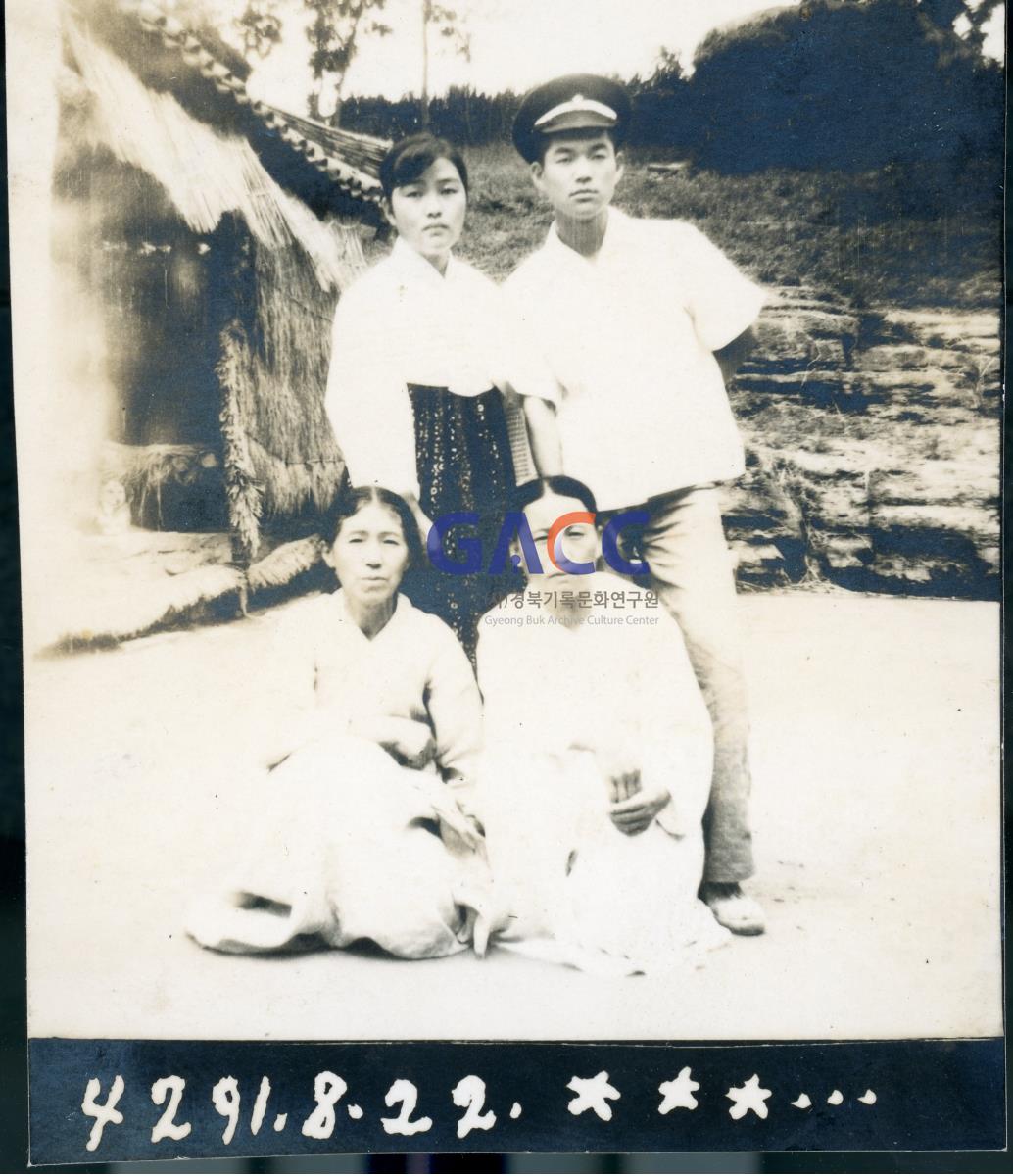 1961년 가족사진 작은그림
