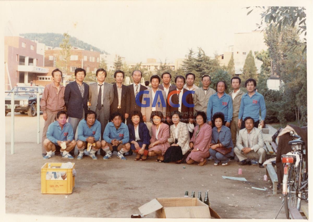 1992년 안동초등학교 39회 졸업생 축구대회 작은그림