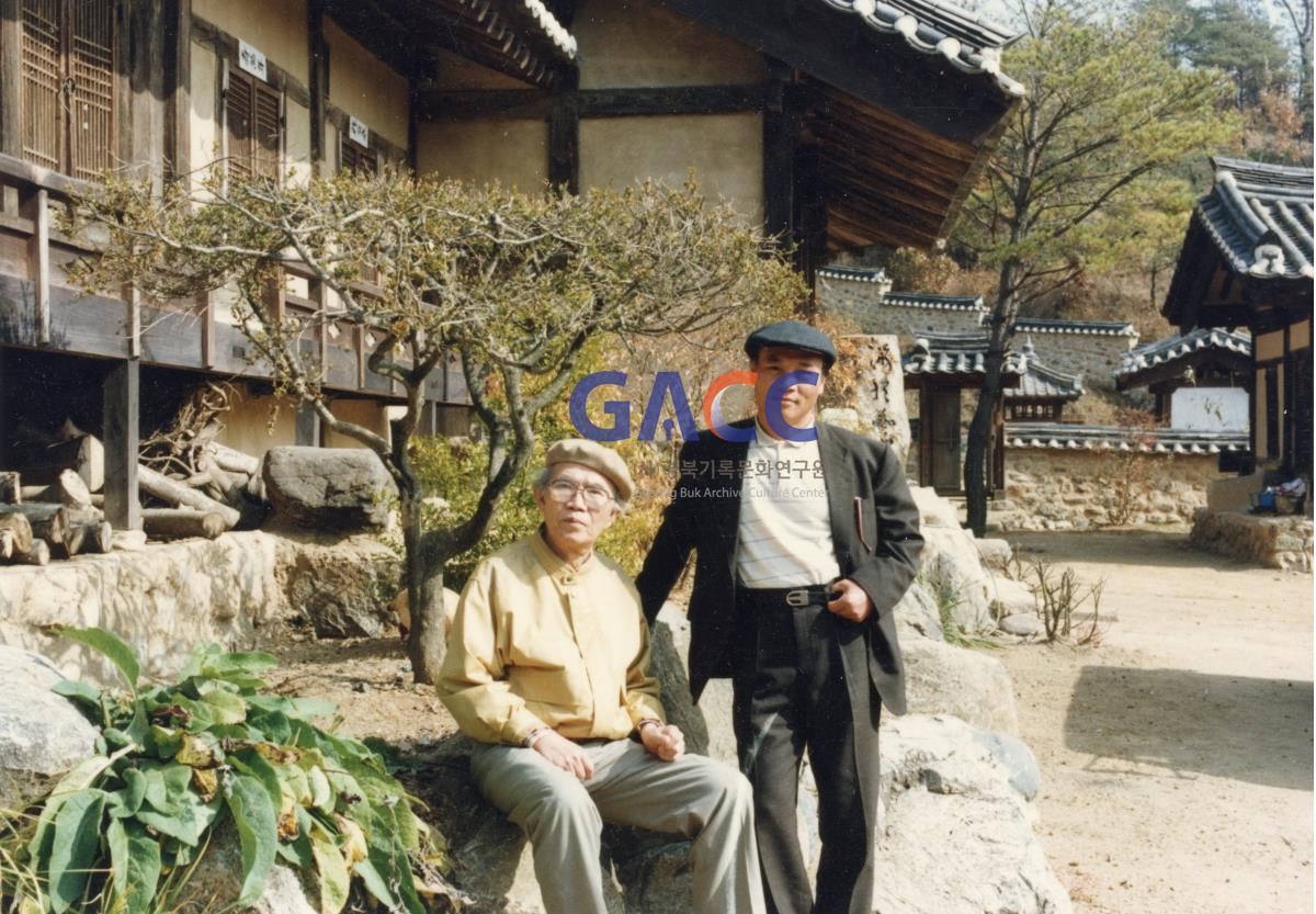 김원길 시인에게 보낸 김상옥 시인 편지와 지례예술촌에서 함께 찍은 기념사진 작은그림