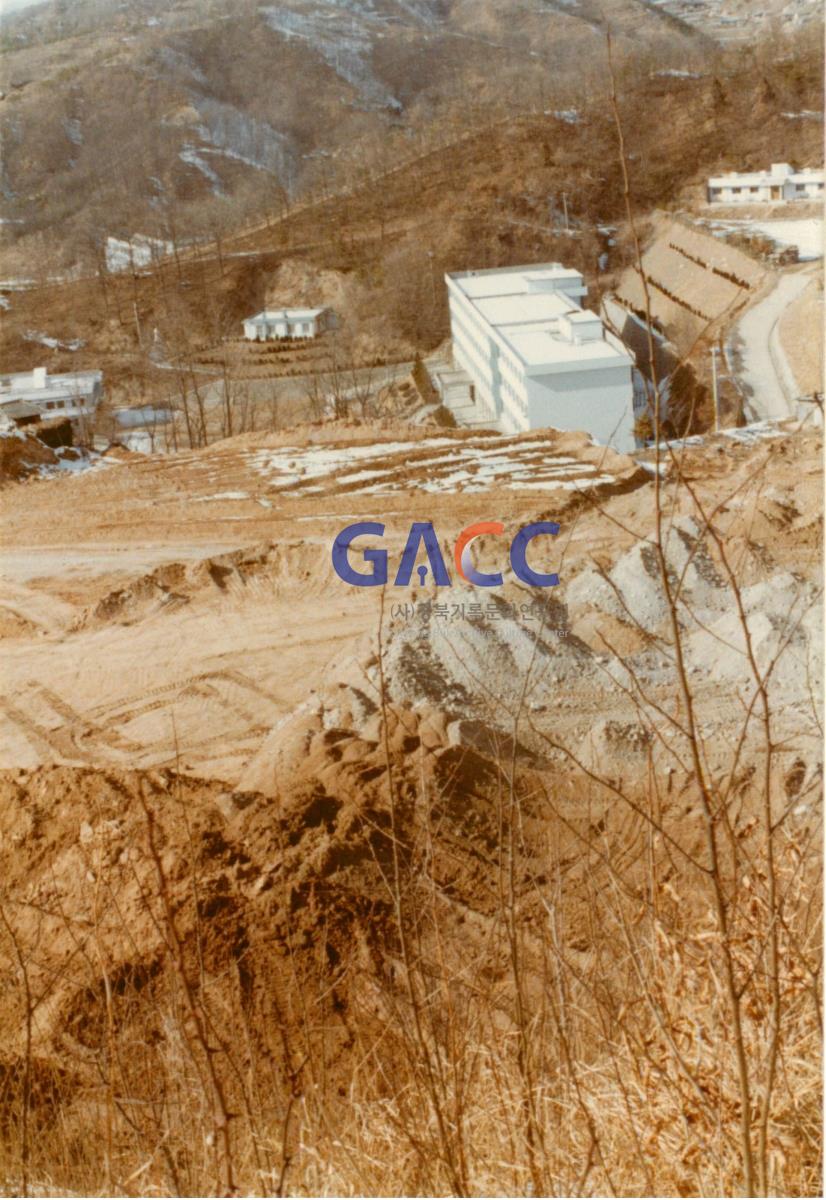 가톨릭 상지대학교 대운동장 조성 관련 사진 모음 1980년 작은그림