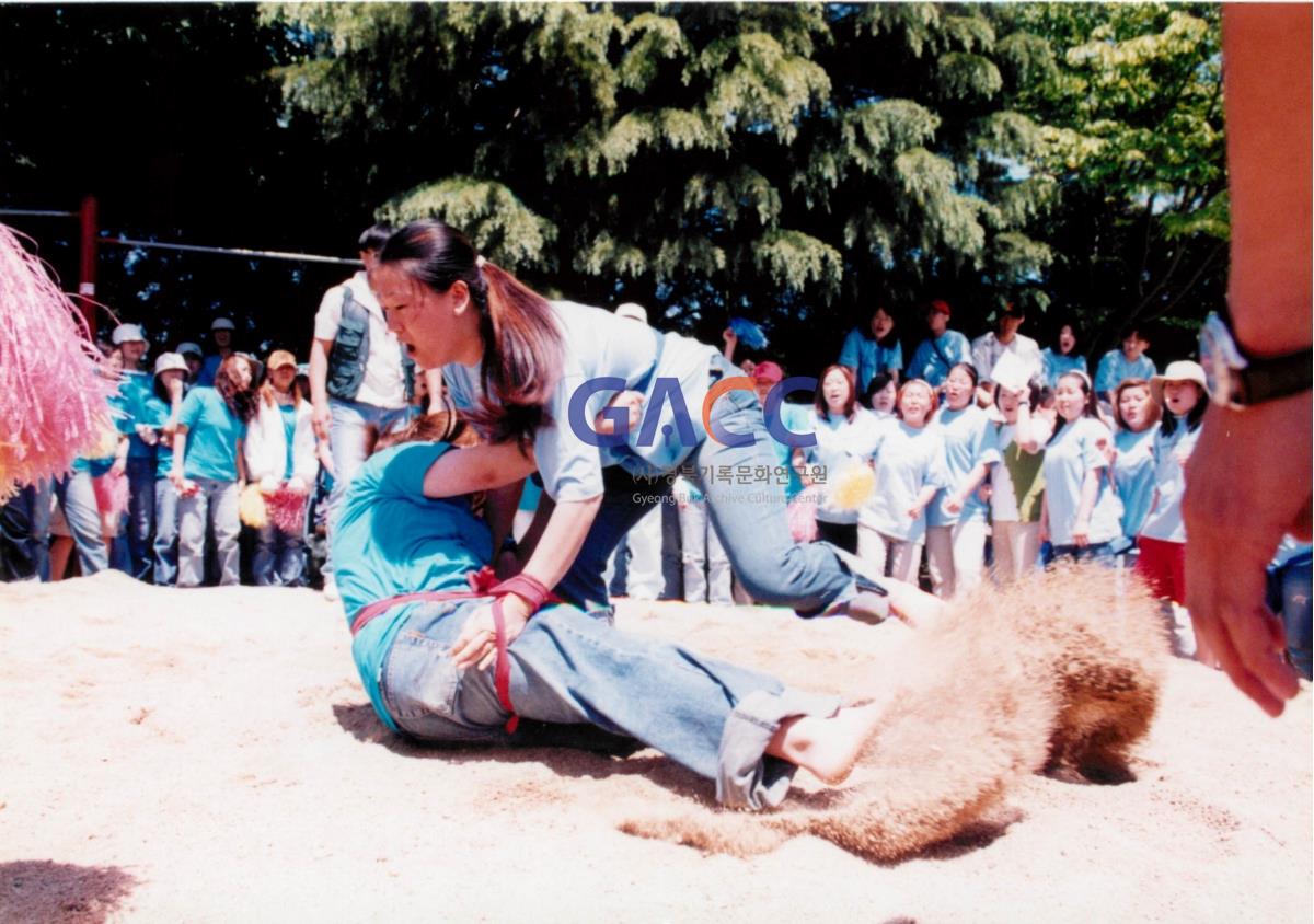 가톨릭 상지대학교 제32회 밤저골 춘계 체육대회 2001년 작은그림