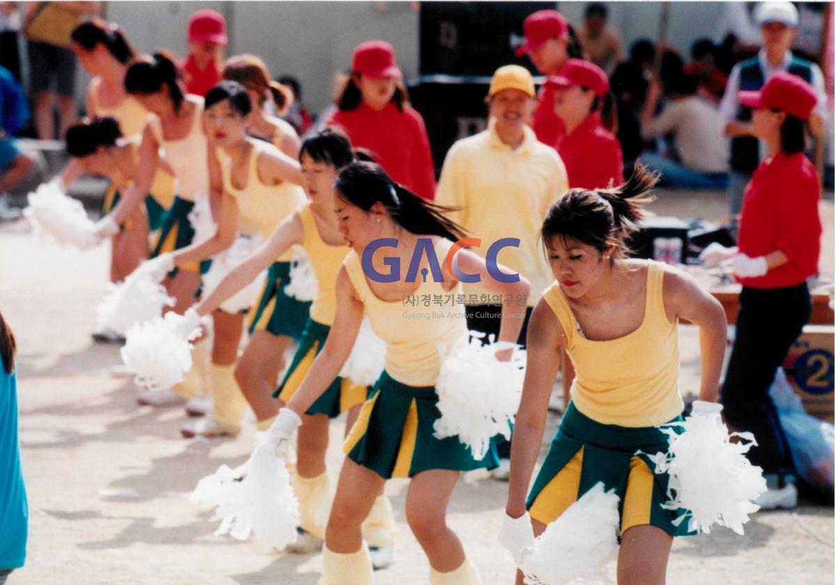 가톨릭 상지대학교 제32회 밤저골 춘계 체육대회 2001년 작은그림