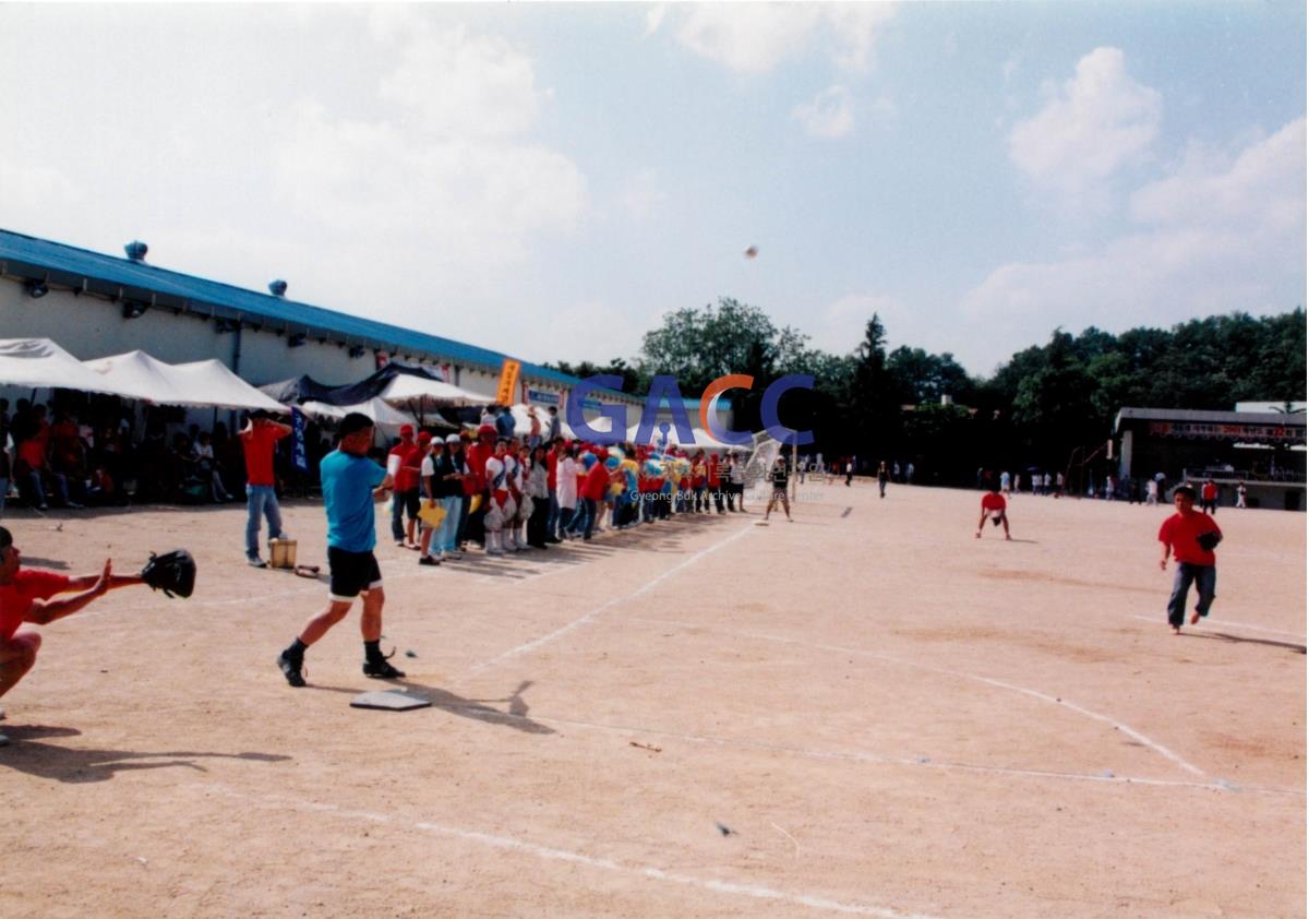 가톨릭 상지대학교 제32회 밤저골 춘계 체육대회 2001년 작은그림