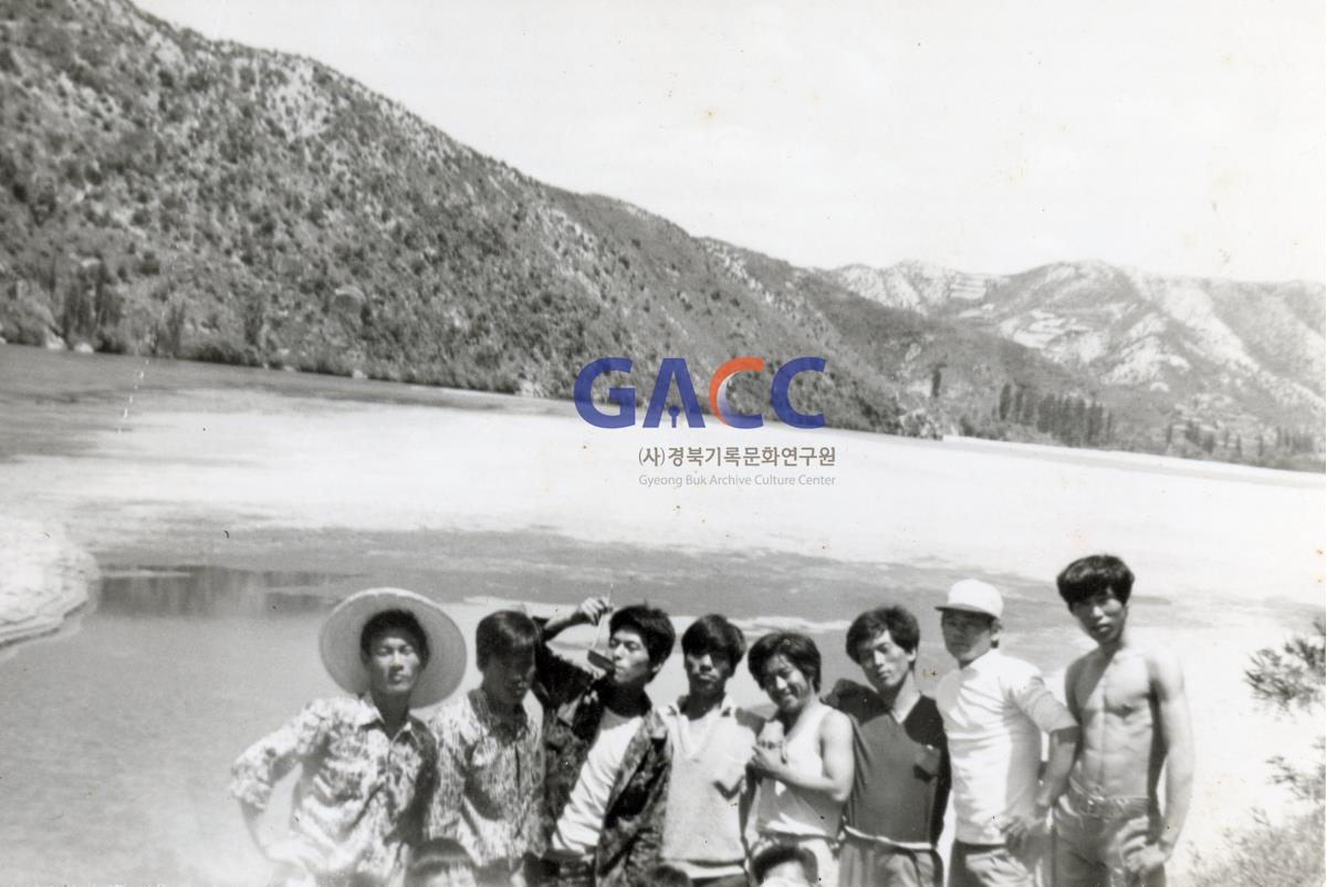 1966~67년경 4H청년회 강변 야유회 작은그림